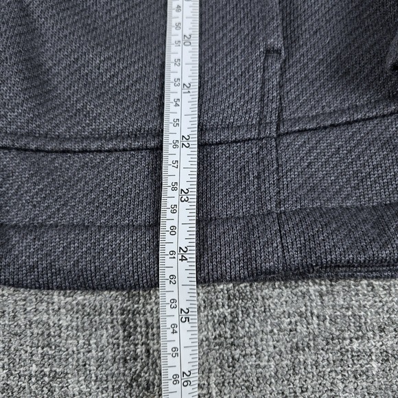 Women's Athleta Full Zip Trail Winds Hiking Jacket Size Medium - Picture 7 of 8